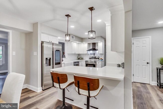 Building Photo - 8530 Monticello Ave