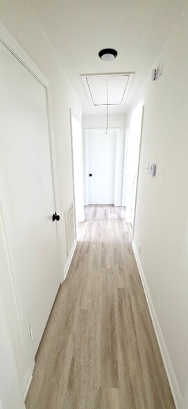 Building Photo - 4601 W 43rd St