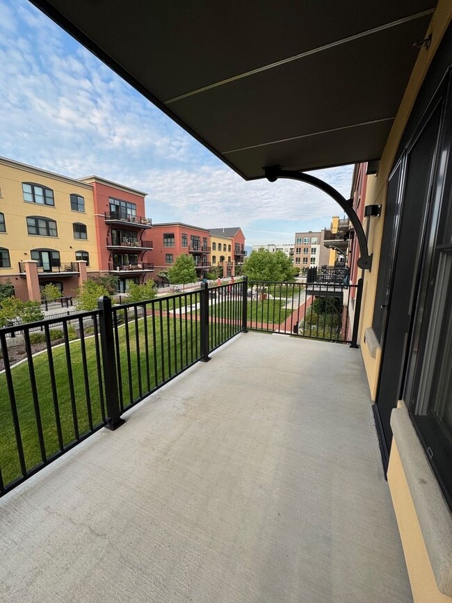 Building Photo - Polleys Square Luxury Condo For Rent