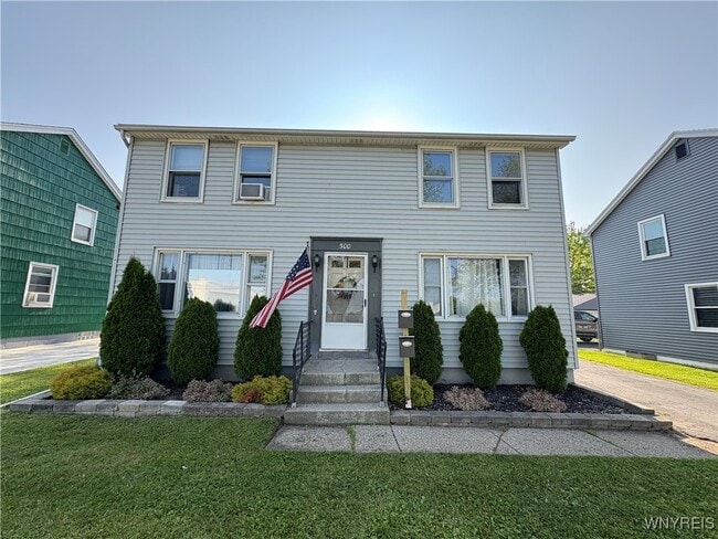 Primary Photo - 500 Cayuga Rd