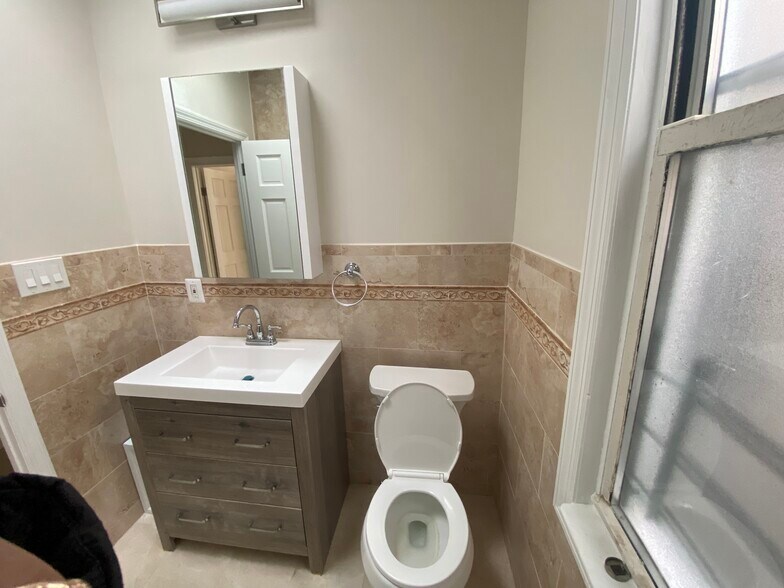 Bathroom - 7418 88th Ave