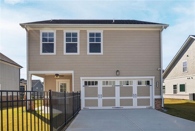 Building Photo - 5107 Hollybrook Rd SE