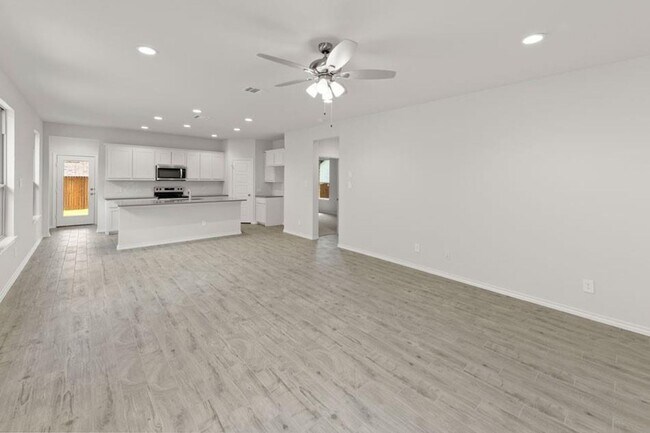 Building Photo - 3105 Sedge Grass Dr