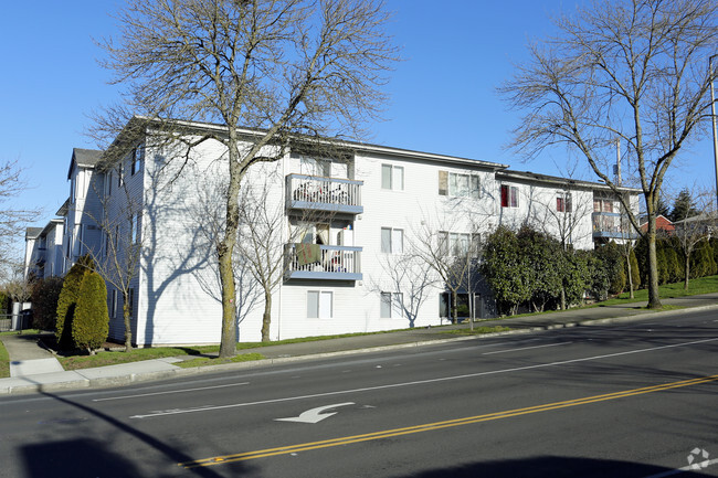 Building Photo - Westwood Heights East