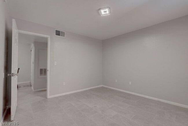 Building Photo - 7885 W Flamingo Rd