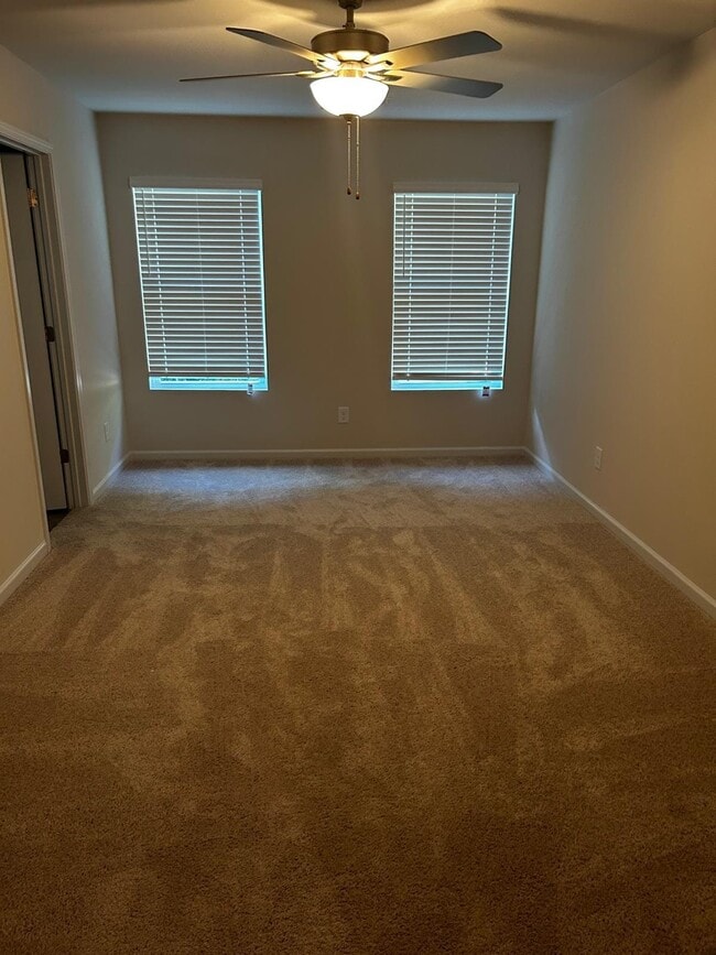Building Photo - 4248 Notting Hill Dr SW