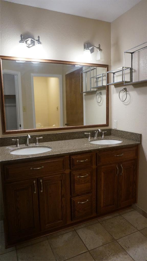 Building Photo - 1728 Zimmerman Ln