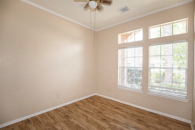 Building Photo - 11514 Sagecreek Dr