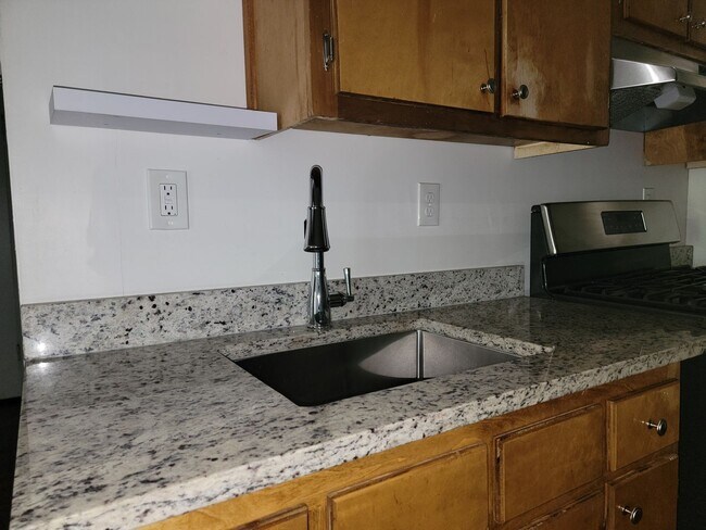 Building Photo - “Your New Address Could Be Ready by This W...