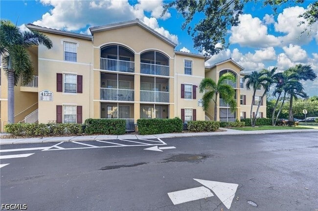 Building Photo - 4122 Residence Drive