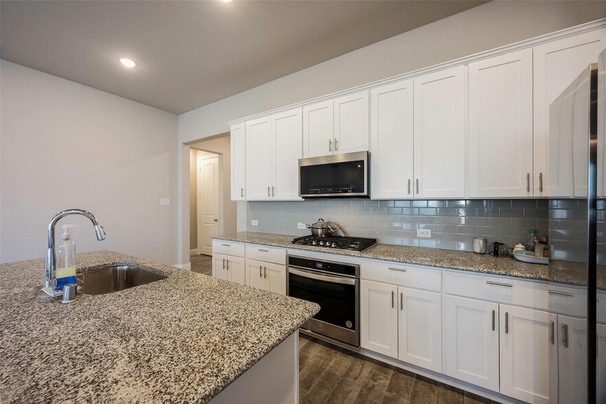 Building Photo - 9632 Beckett Dr