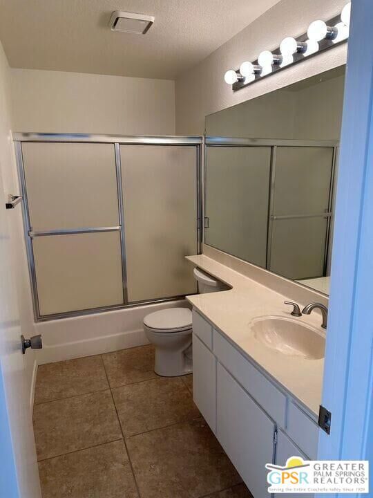 Building Photo - 2001 E Camino Parocela