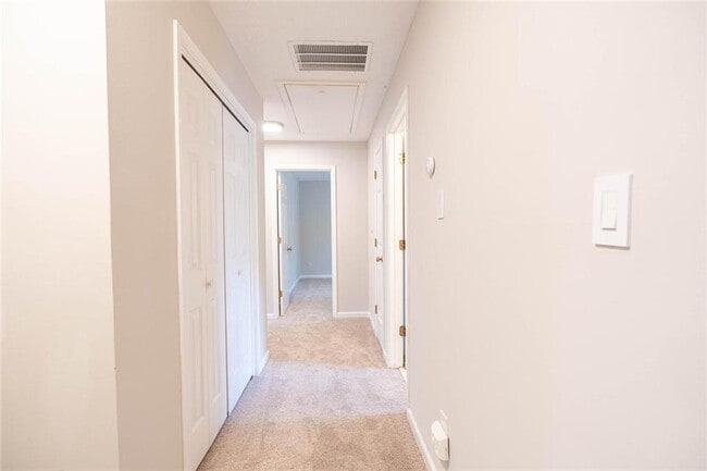 Building Photo - 3281 Mitsy Forest Way NE