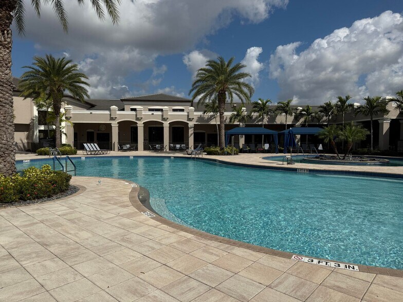 Building Photo - 8375 Cloud Peak Dr