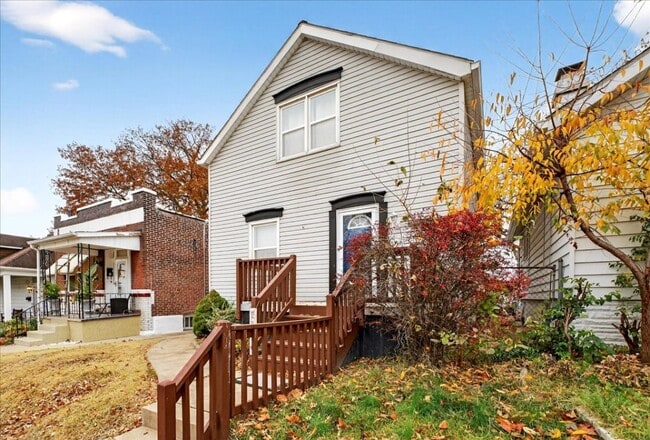 Building Photo - 5153 Cologne Ave