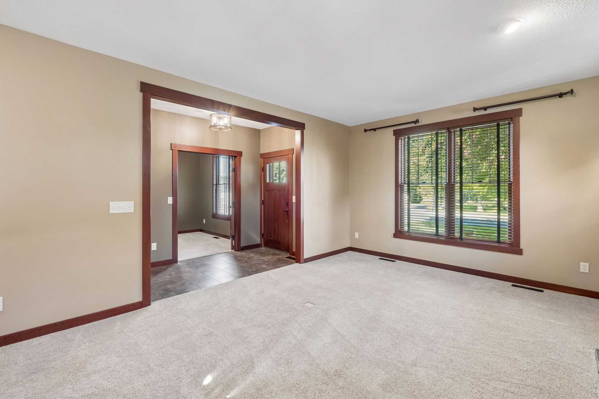 Building Photo - 14272 Grantaire Ln N