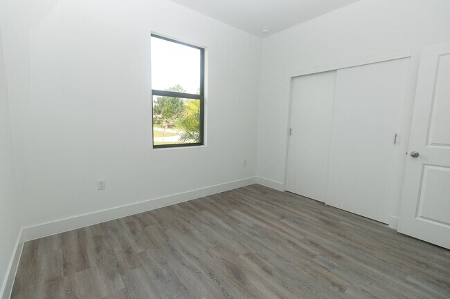 Building Photo - Brand-New Single-Family Home for Rent