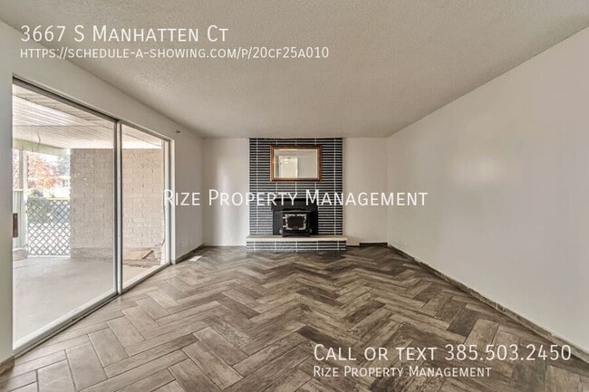 Building Photo - 3667 S Manhatten Ct-