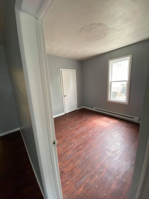 Building Photo - 145 Sharpe St