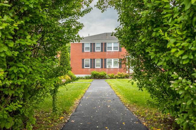 Building Photo - Princeton Village