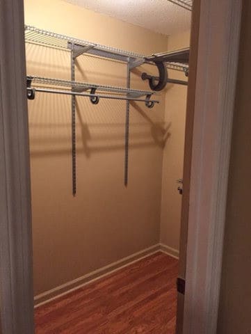 Building Photo - 210 Suffolk Dr