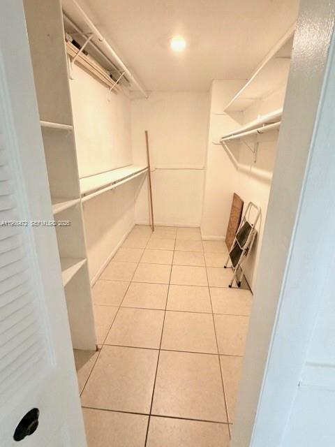 Building Photo - 6940 Miami Gardens Dr