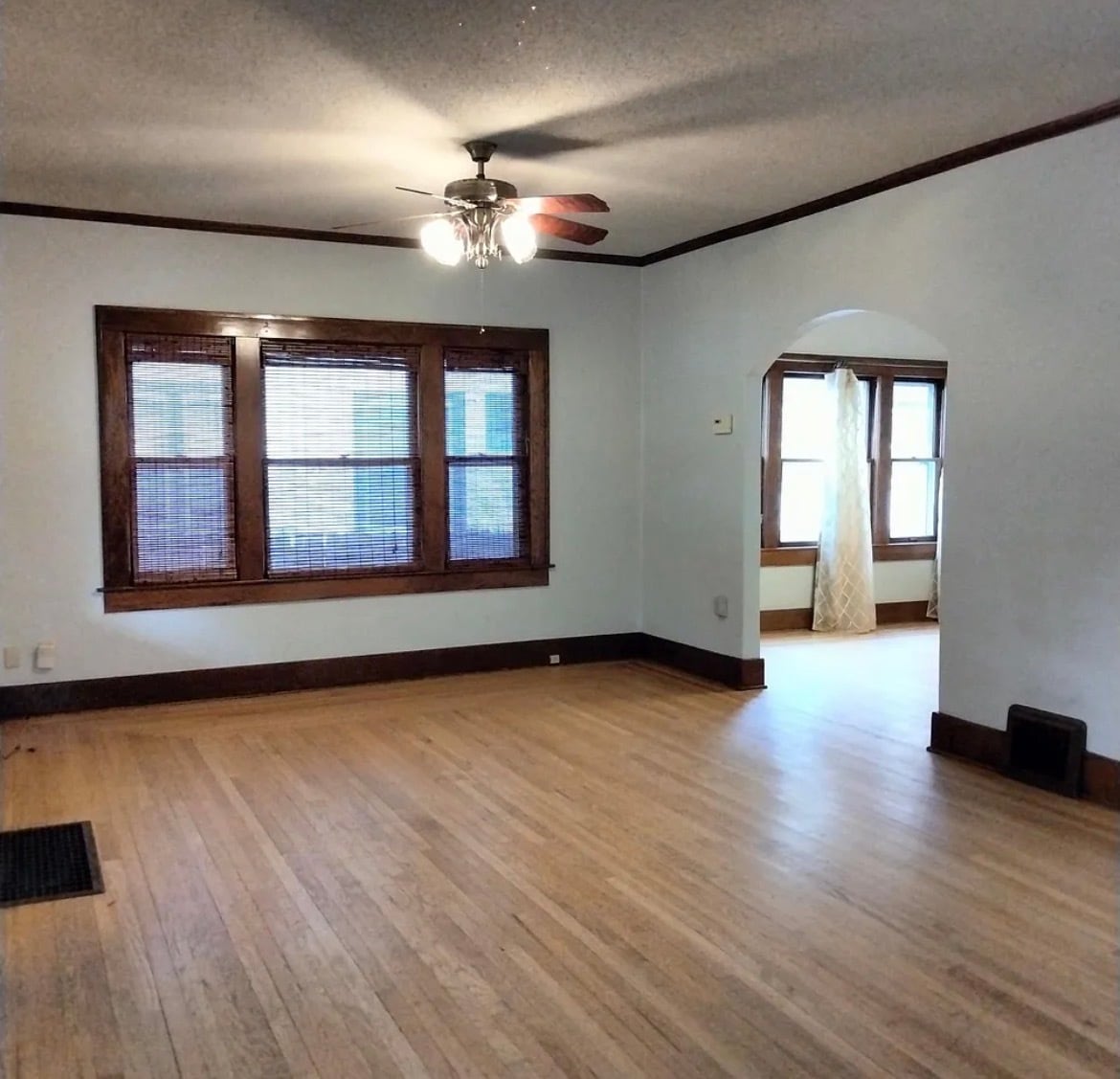 Building Photo - 363 N Vassar Ave