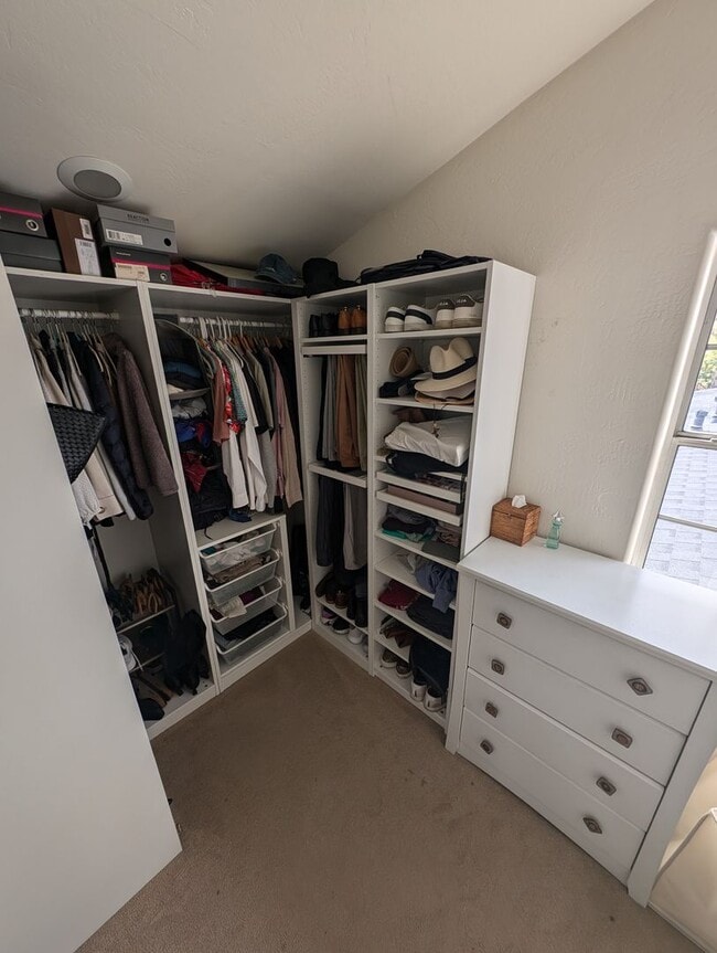 Building Photo - Quaint 2 Bedroom 1.5 Bathroom Townhome Style Unit In Santa Barbara