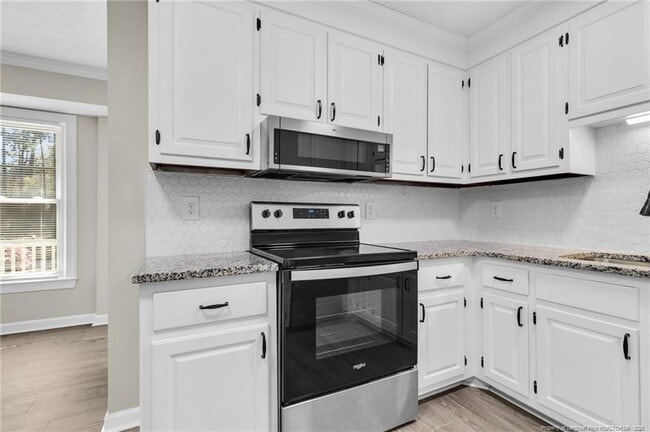 Building Photo - 5999 Blue Teal Ct