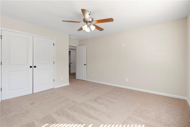 Building Photo - 5290 Clingman Ct