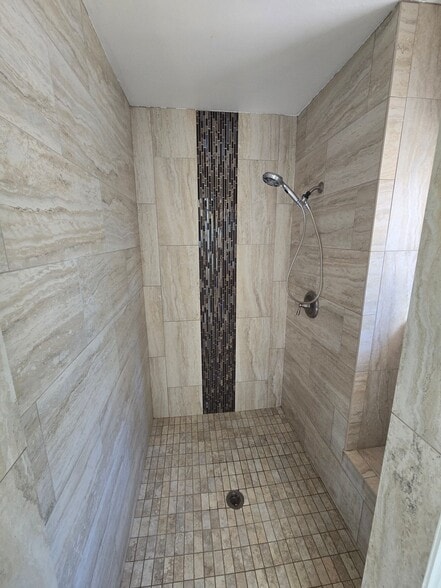 Building Photo - 13545 Homestead Rd