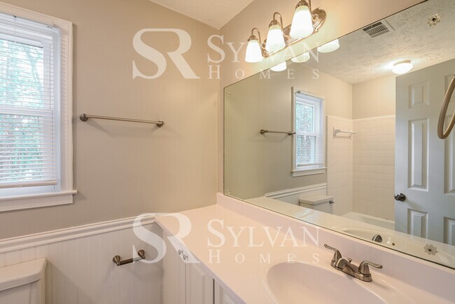 Building Photo - Fall in love with this beautiful 3 bedroom, 2.5 bathroom home