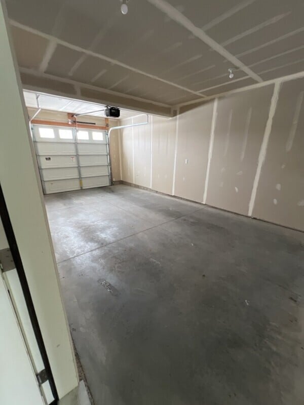 Building Photo - 250 1200 S