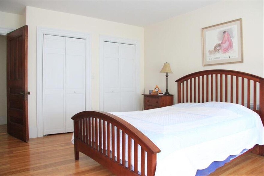 Building Photo - 20 Highland Ave