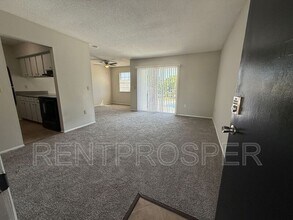 Building Photo - 5317 Curry Ford Rd