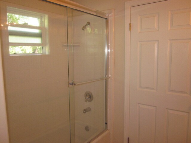 Building Photo - 2283 Waltonia Dr