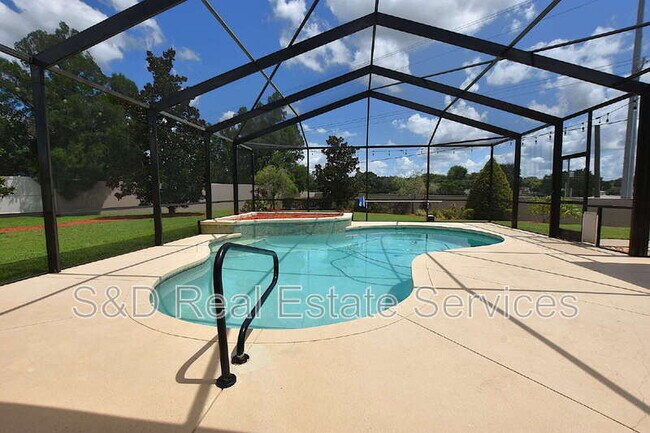 Building Photo - 3203 Highlands Lakeview Cir