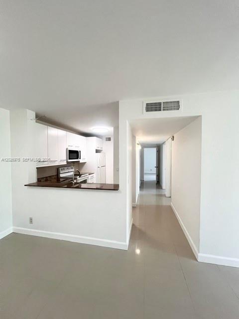 Building Photo - 10733 Cleary Blvd