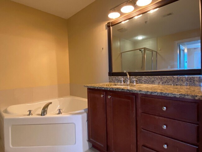 Building Photo - 285 Centennial Olympic Park Dr NW