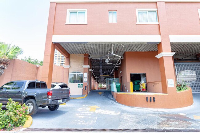 Building Photo - 2280 SW 32nd Ave