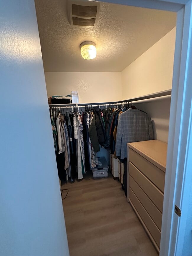 Building Photo - 2851 Hotchkiss Ct