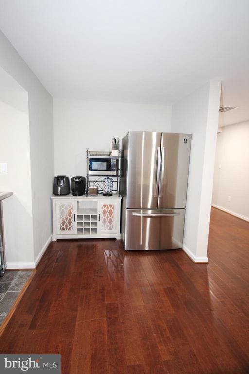 Building Photo - 1085 Pemberton Ln