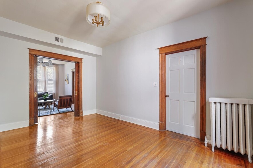 Building Photo - 1660 Irving St NW