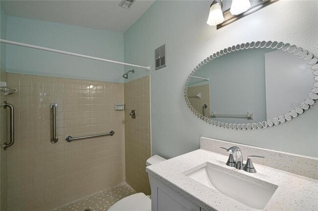 Building Photo - 4110 38th Ave W