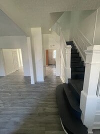 Building Photo - 2905 Norfolk Ave