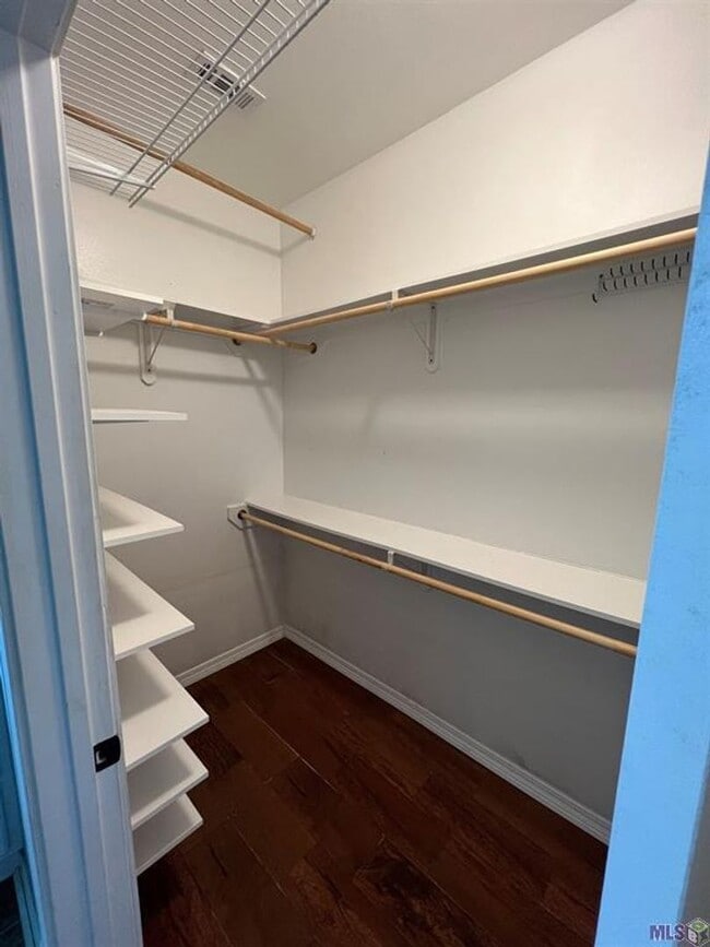 Building Photo - Charming 3 Bedroom 2 Bath home for Rent