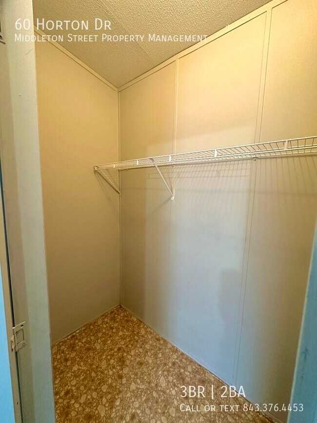 Building Photo - 60 Horton Rd