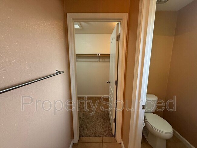 Building Photo - 1688 Gathering Ln