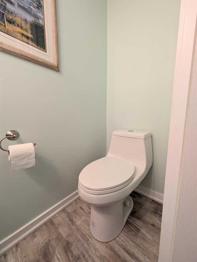 Building Photo - 4350 Intercoastal Dr