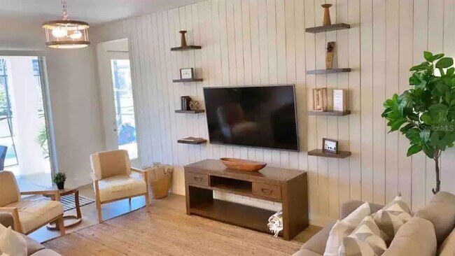 Building Photo - 2676 Calistoga Ave